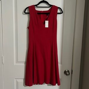 Red Banana Republic dress in size 8.